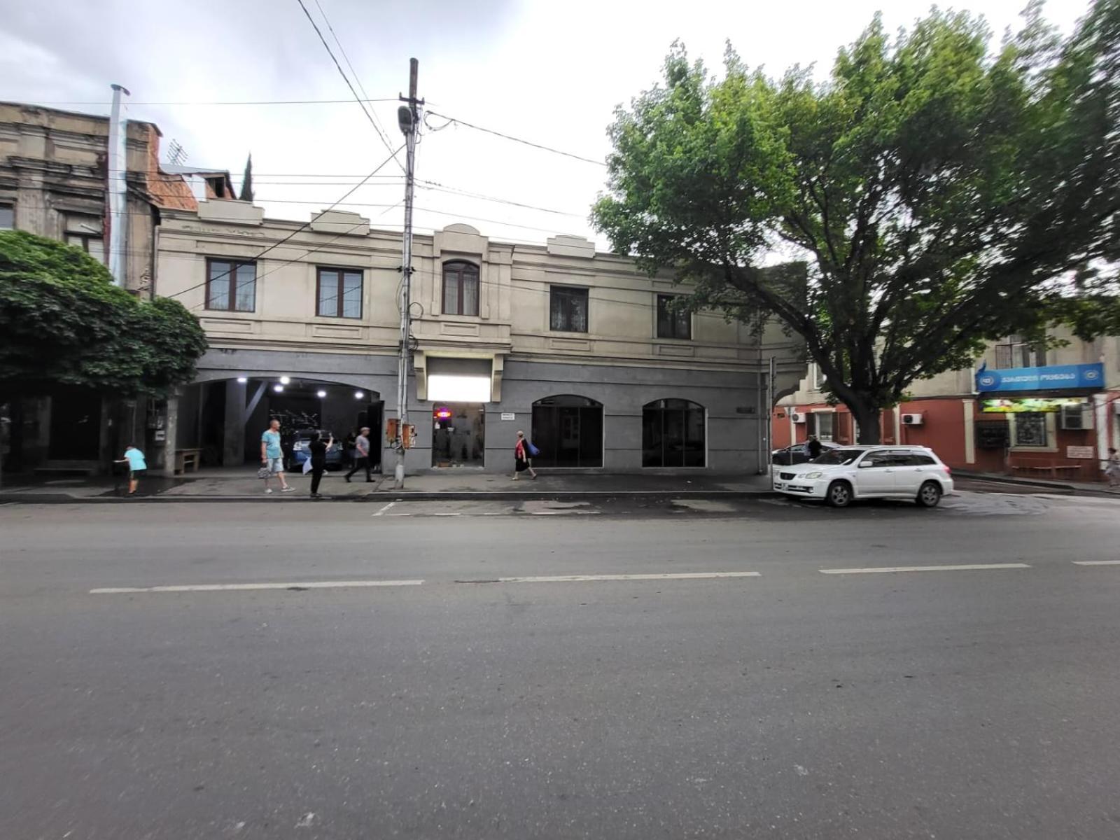 Hostel Near The Square Tbilisi Bagian luar foto