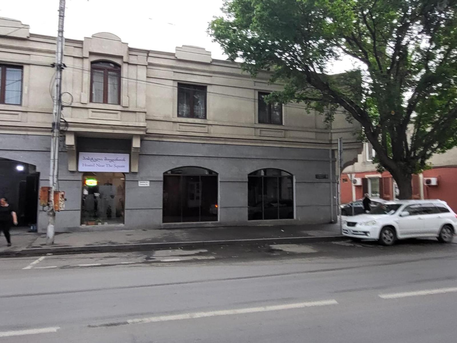 Hostel Near The Square Tbilisi Bagian luar foto