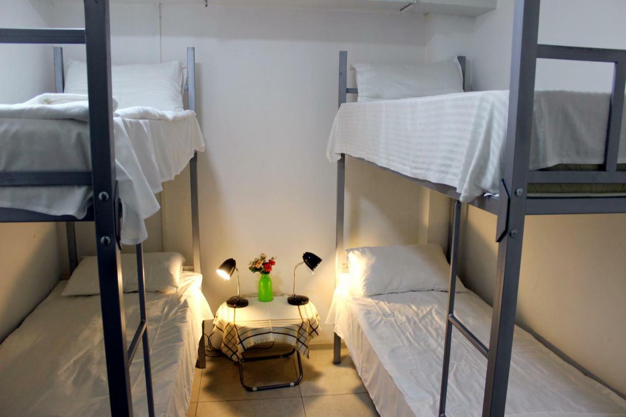 Hostel Near The Square Tbilisi Bagian luar foto